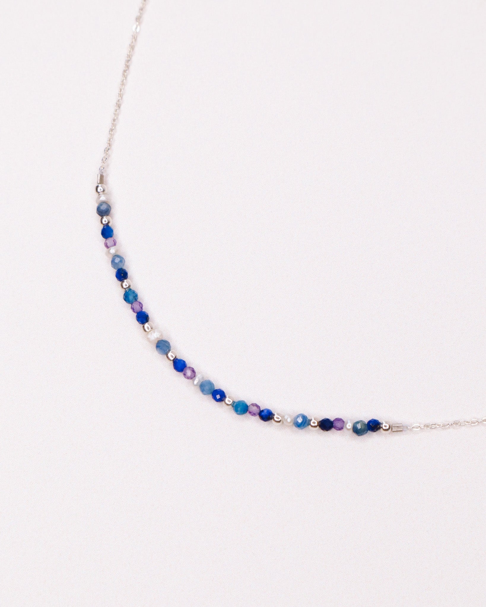 Andromede - Collier court femme pierres lapis lazuli amethyste perle de culture or argent
