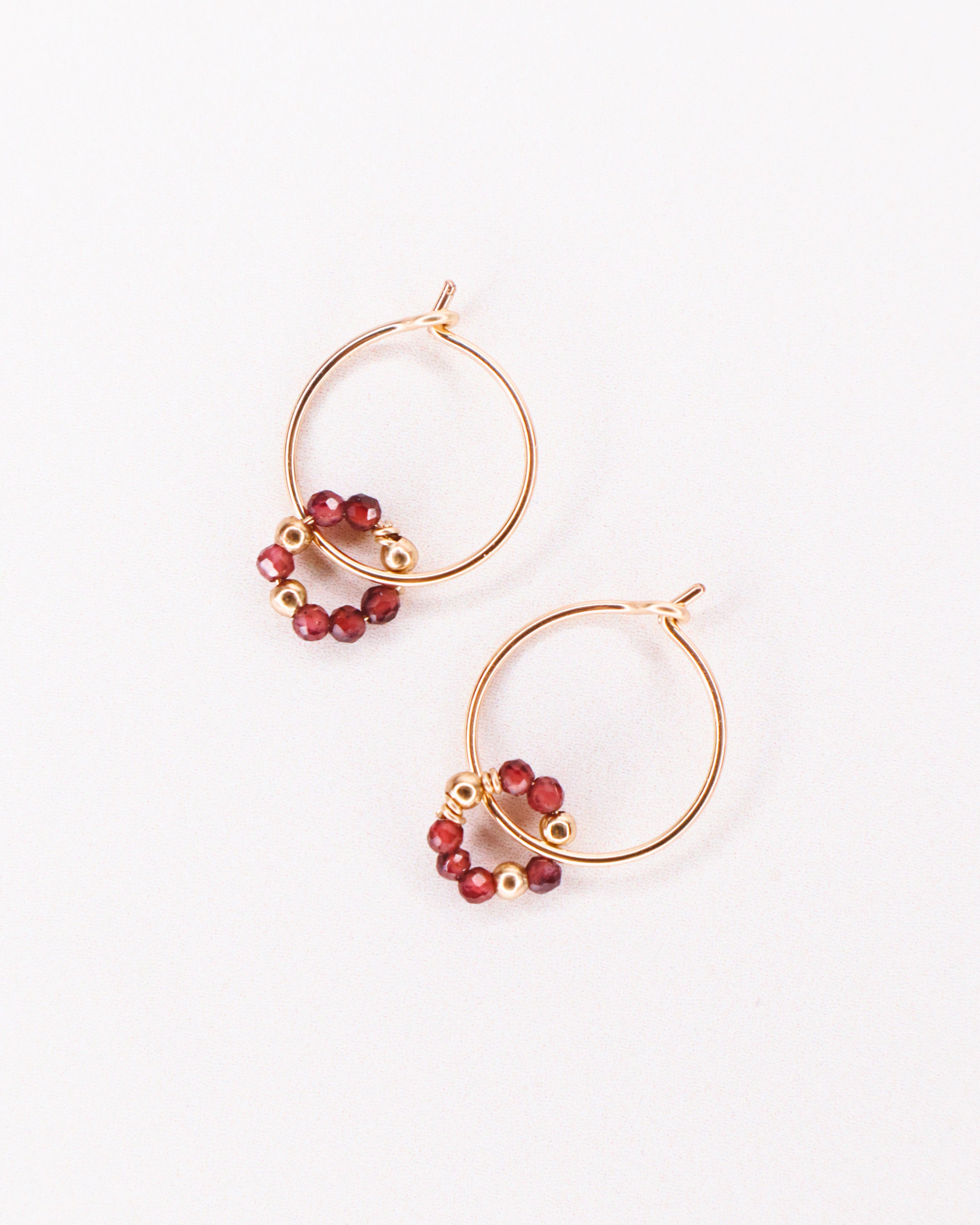 Argana - Boucles d'oreilles creoles personnalisables pierres precieuses de naissance or ou argent