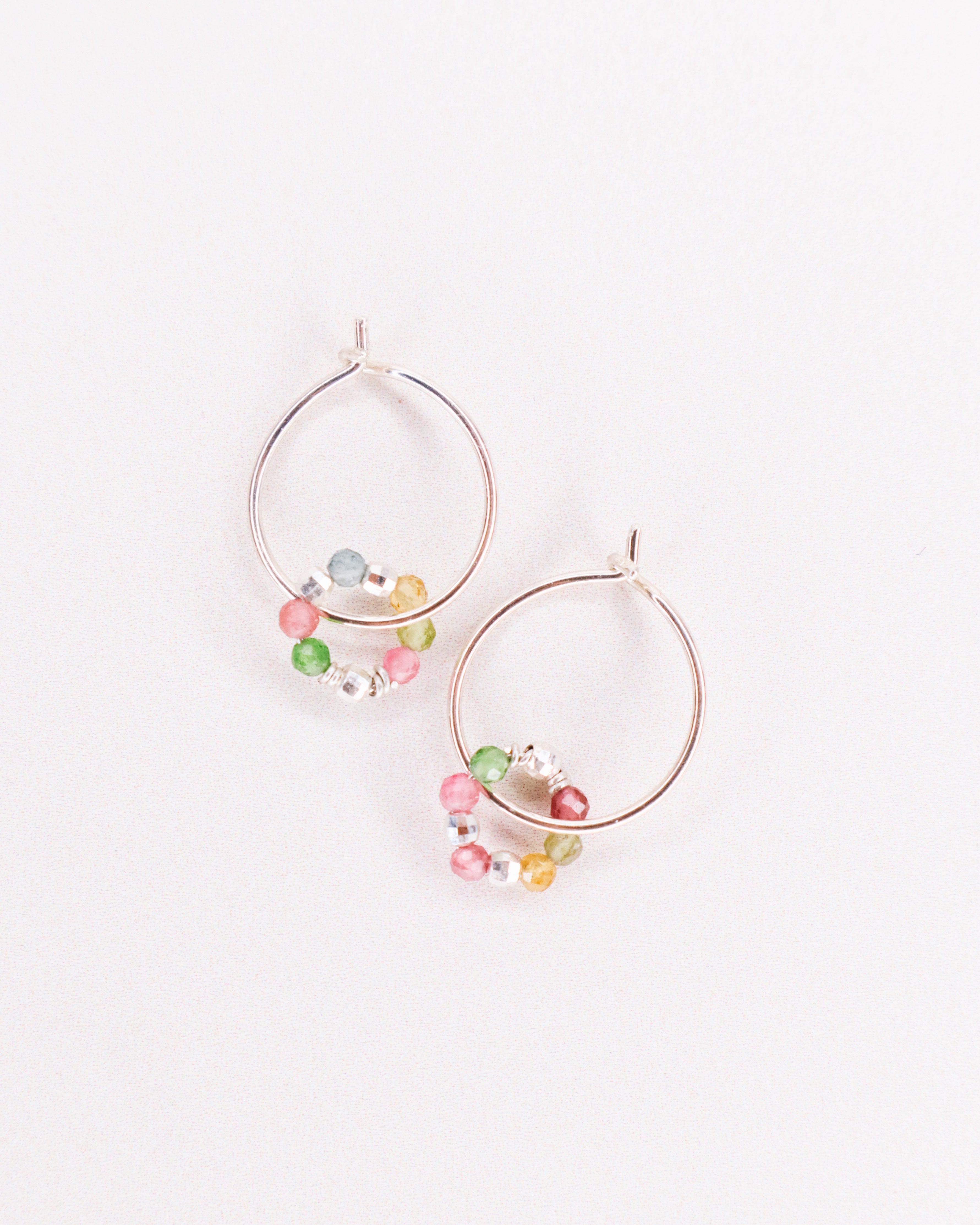 Argana - Boucles d'oreilles creoles personnalisables pierres precieuses de naissance or ou argent
