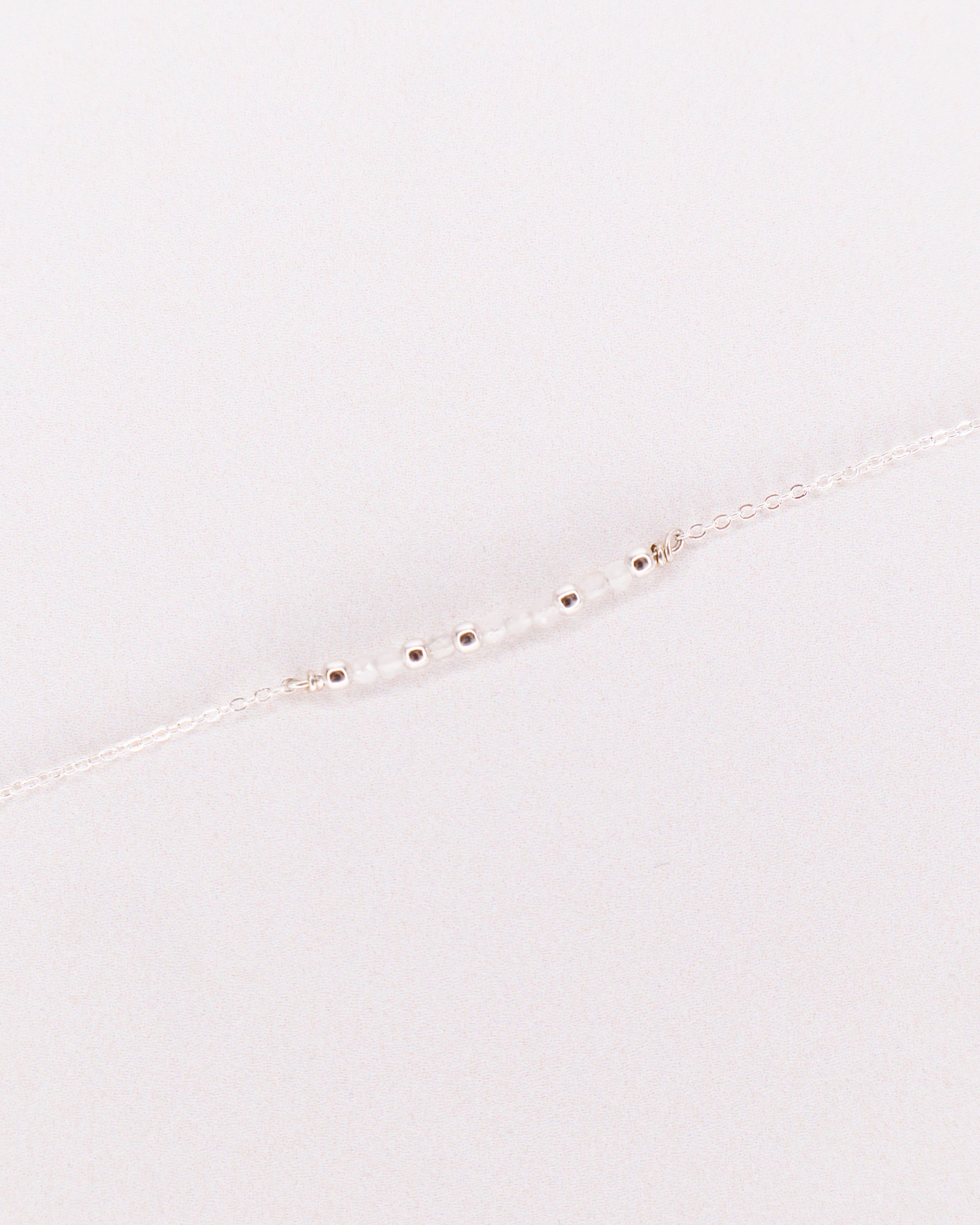 Awo - Bracelet femme personnalisable pierres precieuses de naissance or ou argent