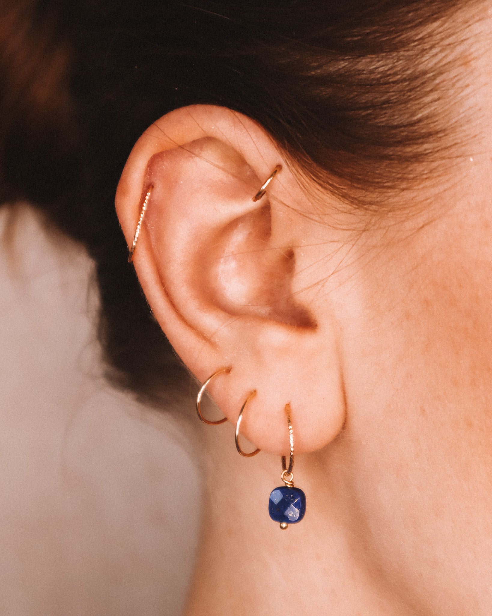 Bulle - Boucles d'oreilles creoles diamantees pampilles lapis lazuli bleu or ou argent