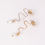 Delphes - Boucles d'oreilles pendantes serpent perle de culture or argent