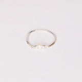 Elle blanc - Bague chainette perle de culture blanche or ou argent