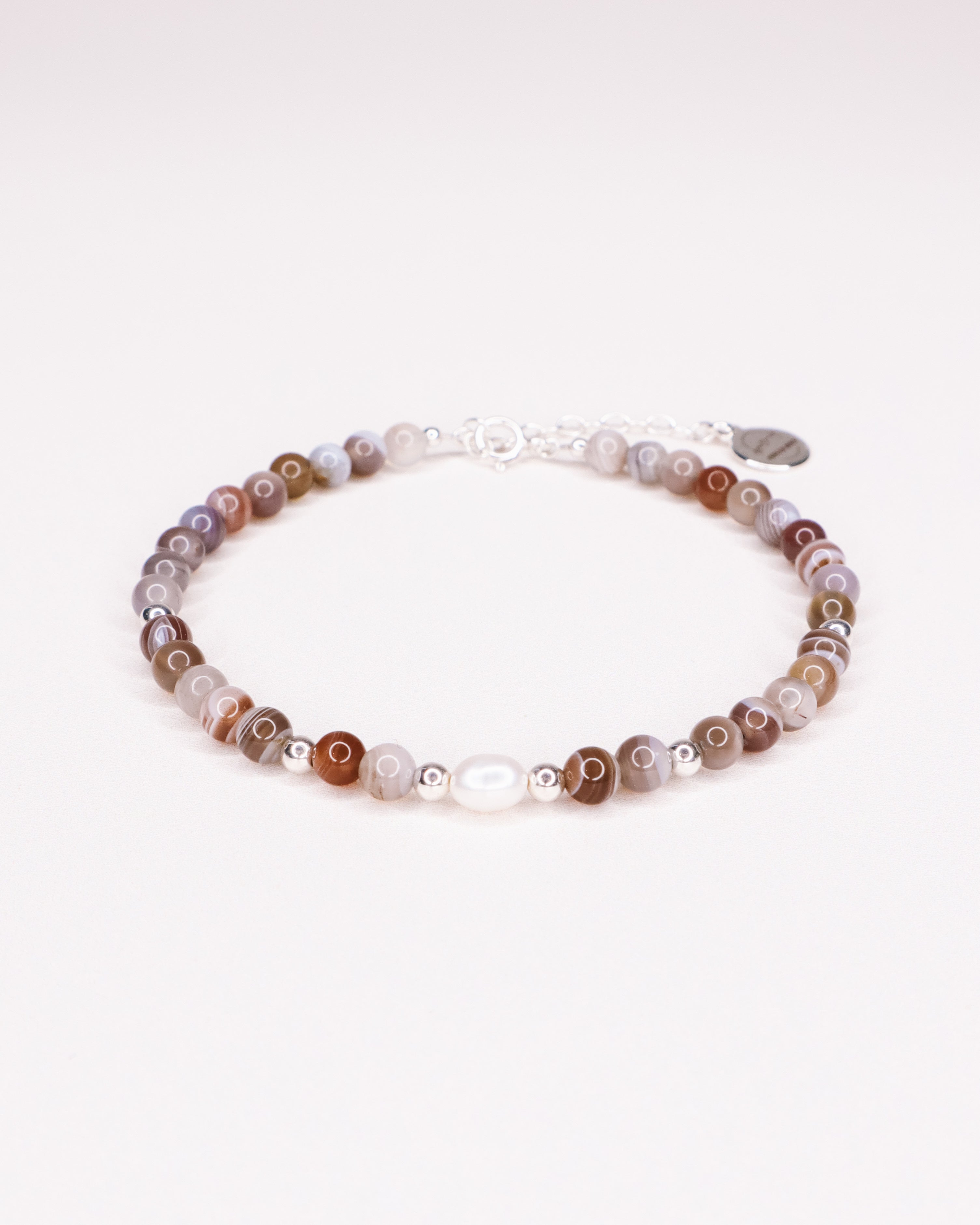 Kavachi - bracelet perles homme agate botswana marron or ou argent