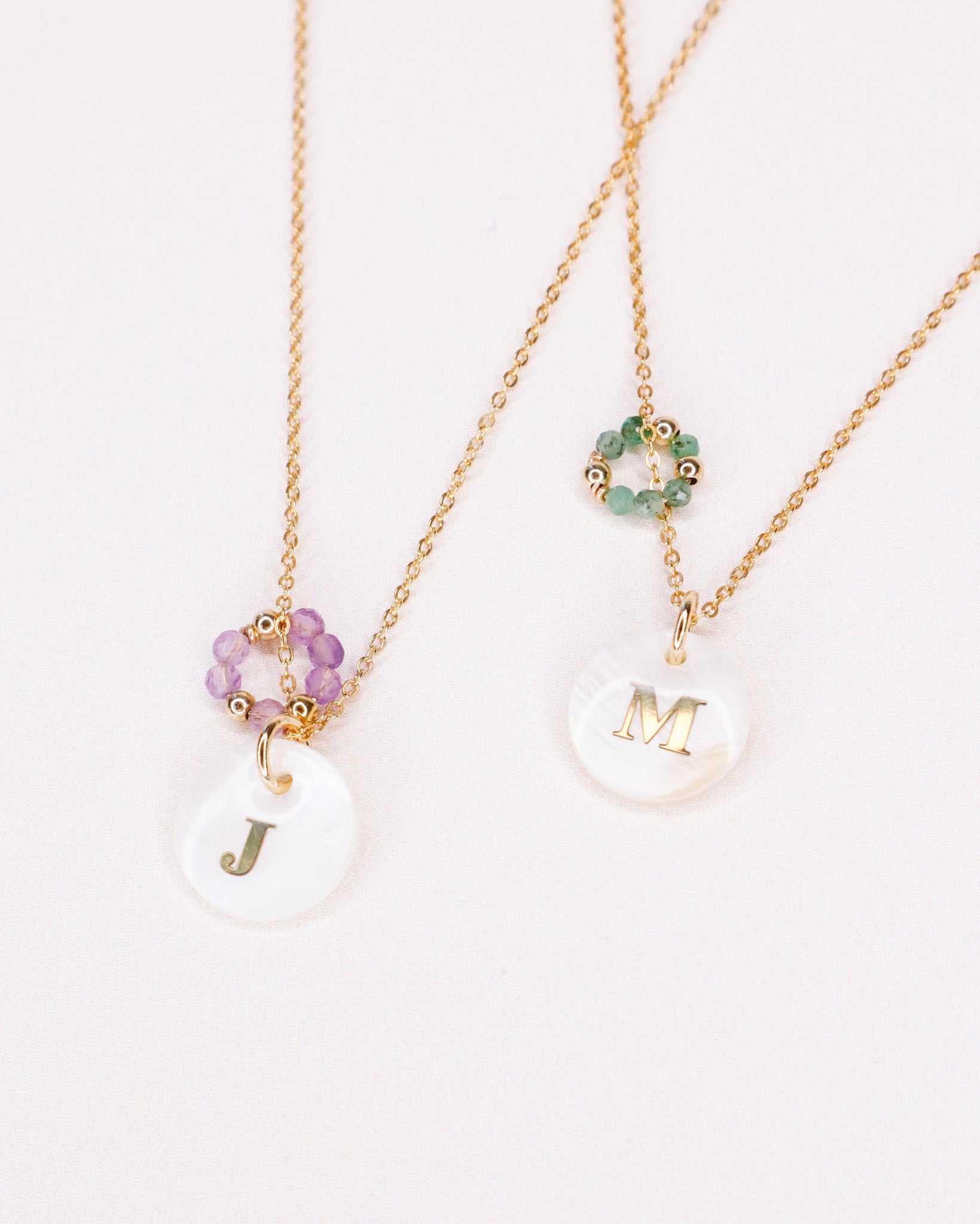 Pangaea - Collier personnalisable lettre et pierre precieuses de naissance et nacre or ou argent
