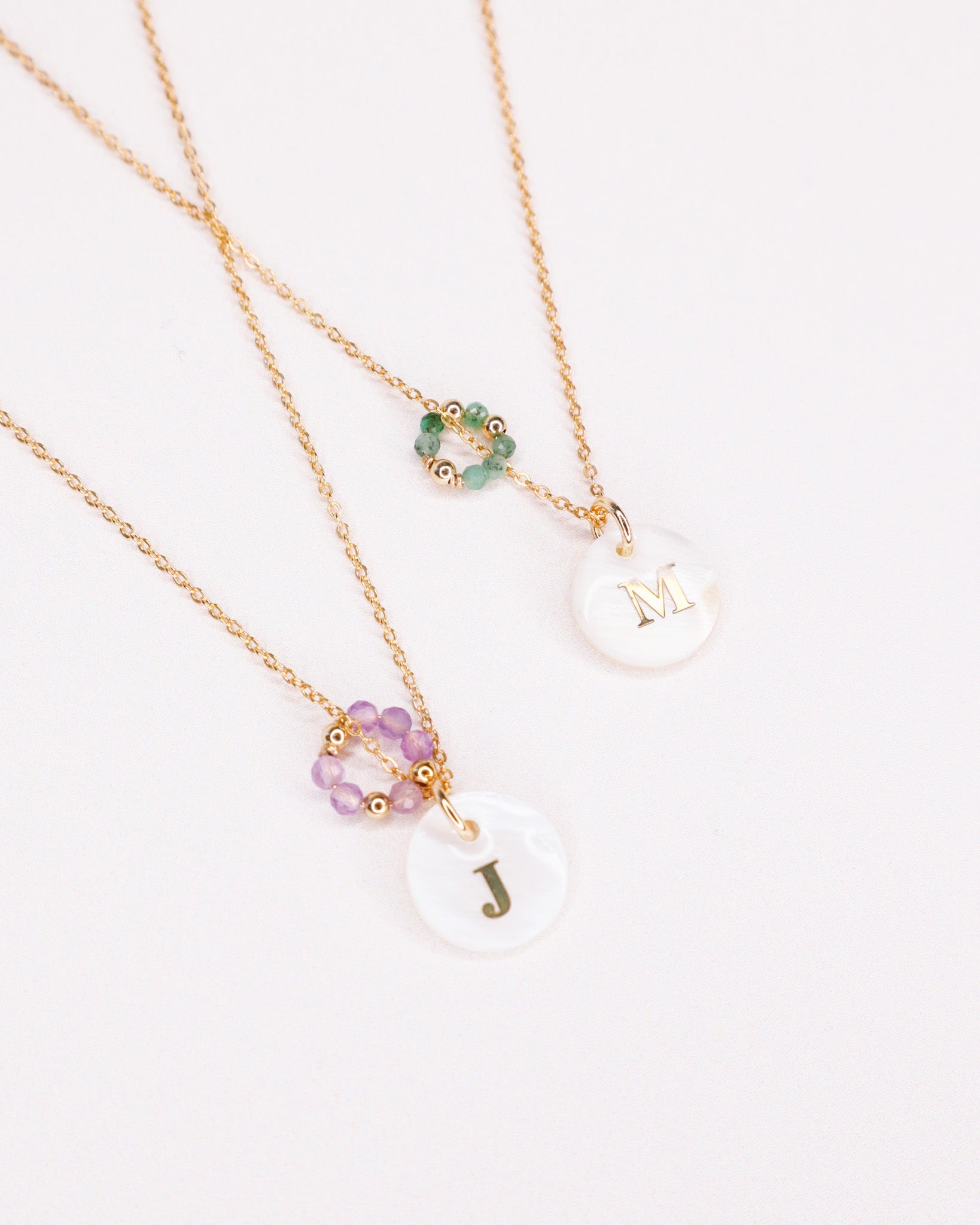 Pangaea - Collier personnalisable lettre et pierre precieuses de naissance et nacre or ou argent