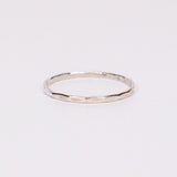 Po - bague martelee fine or ou argent