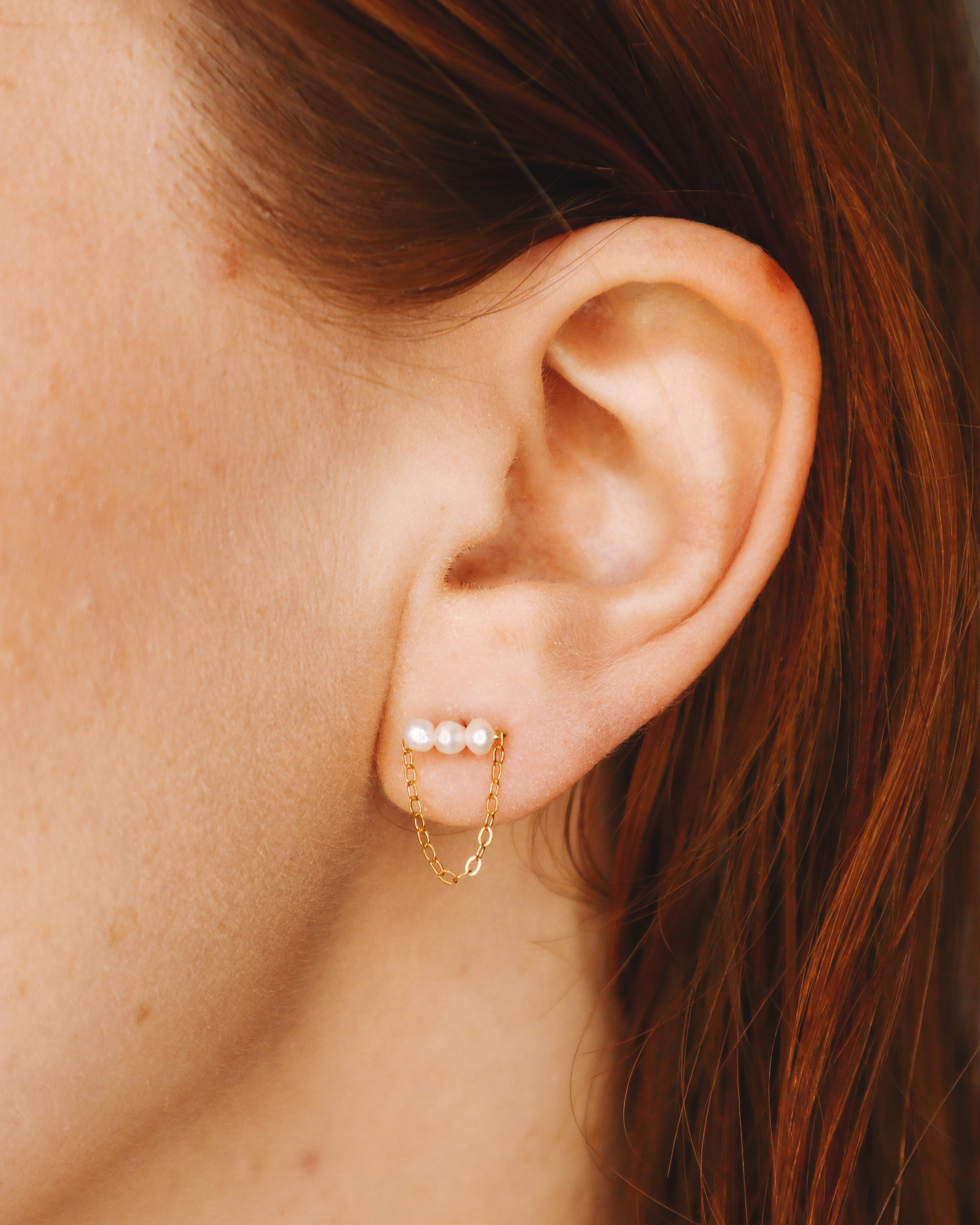 Veore blanc - Boucles d'oreilles puces chainettes perles de culture or ou argent