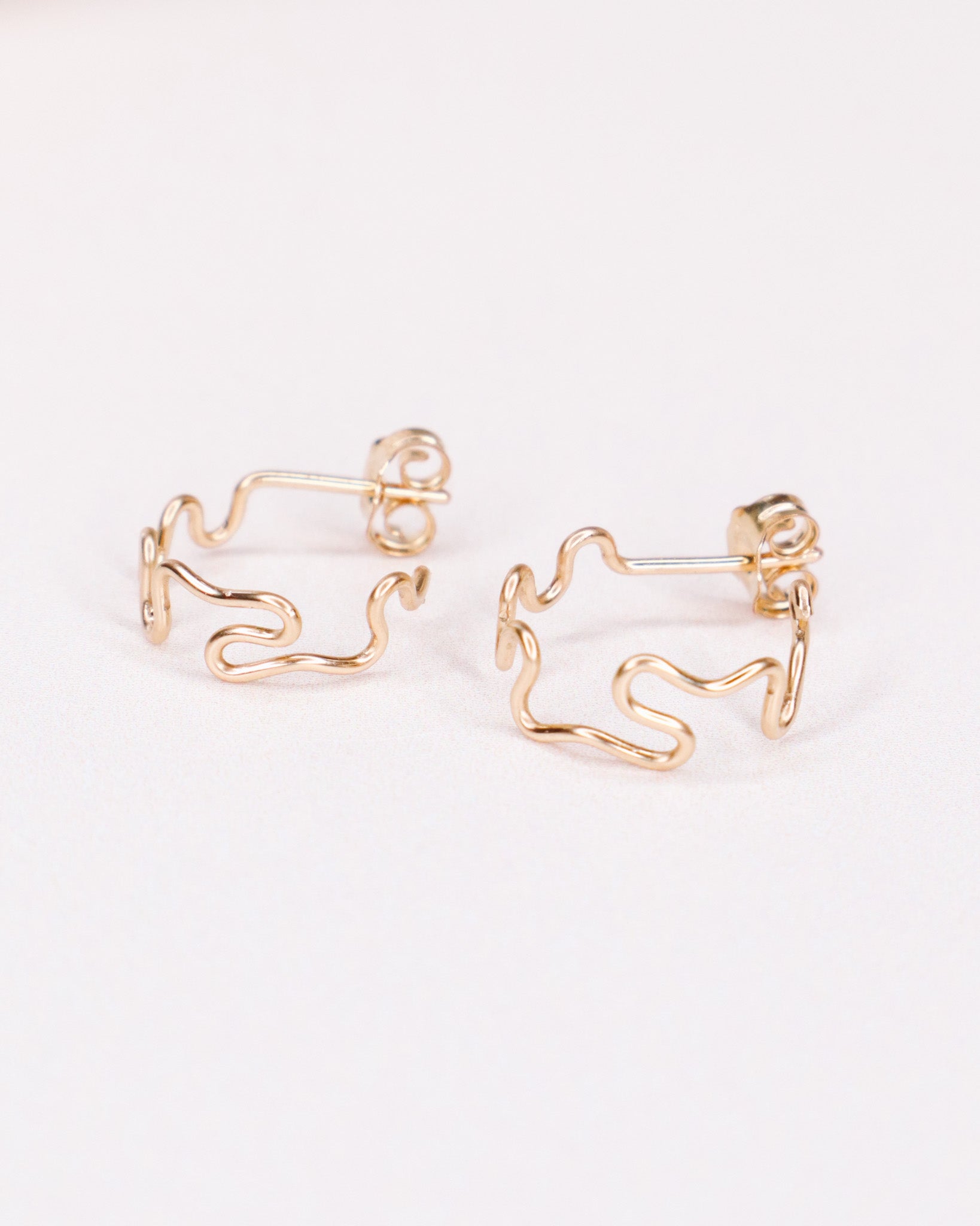 Amazone - Boucles d'oreilles creoles serpent en or et argent 