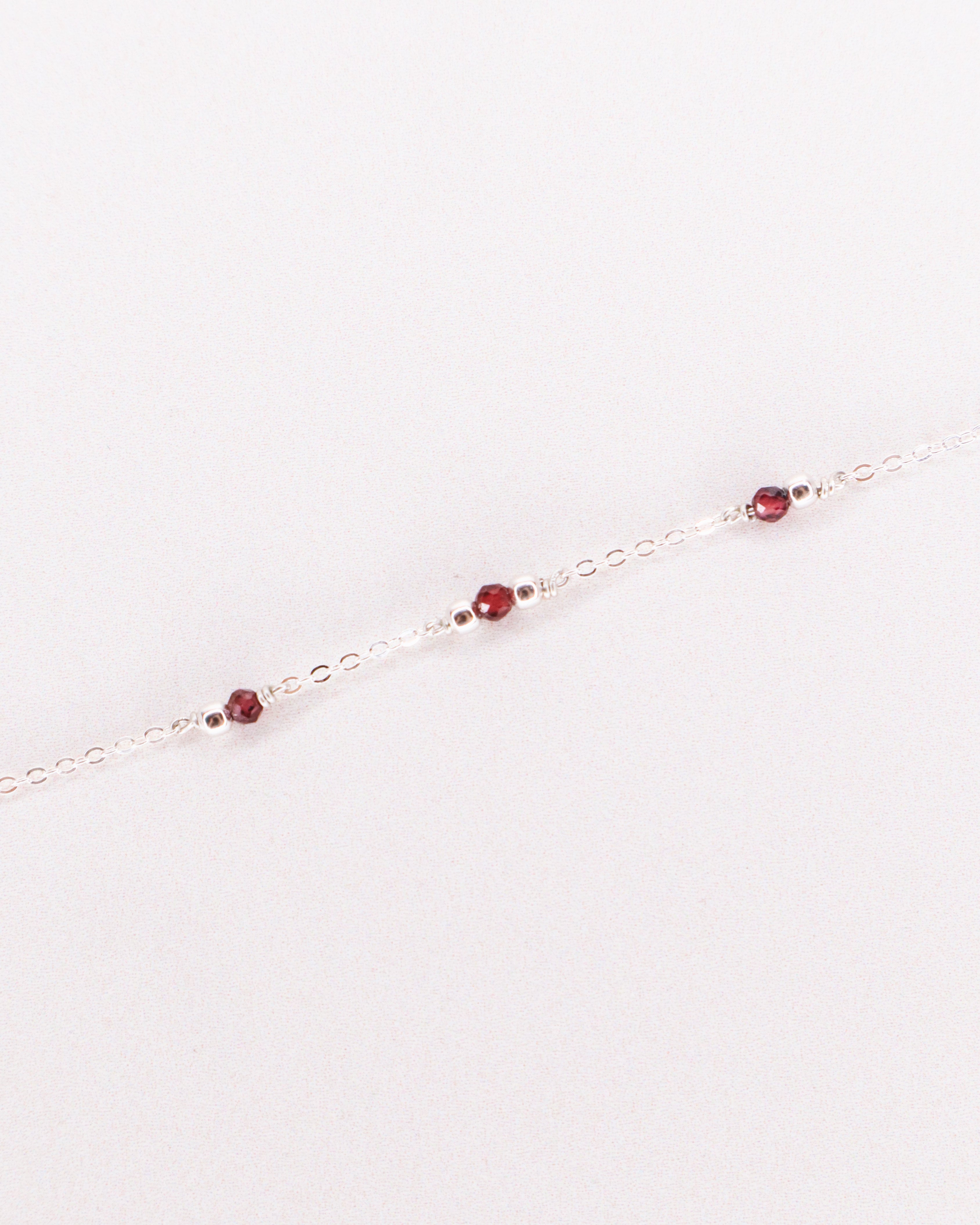 Aube - Bracelet femme personnalisable pierres precieuses de naissance or ou argent 