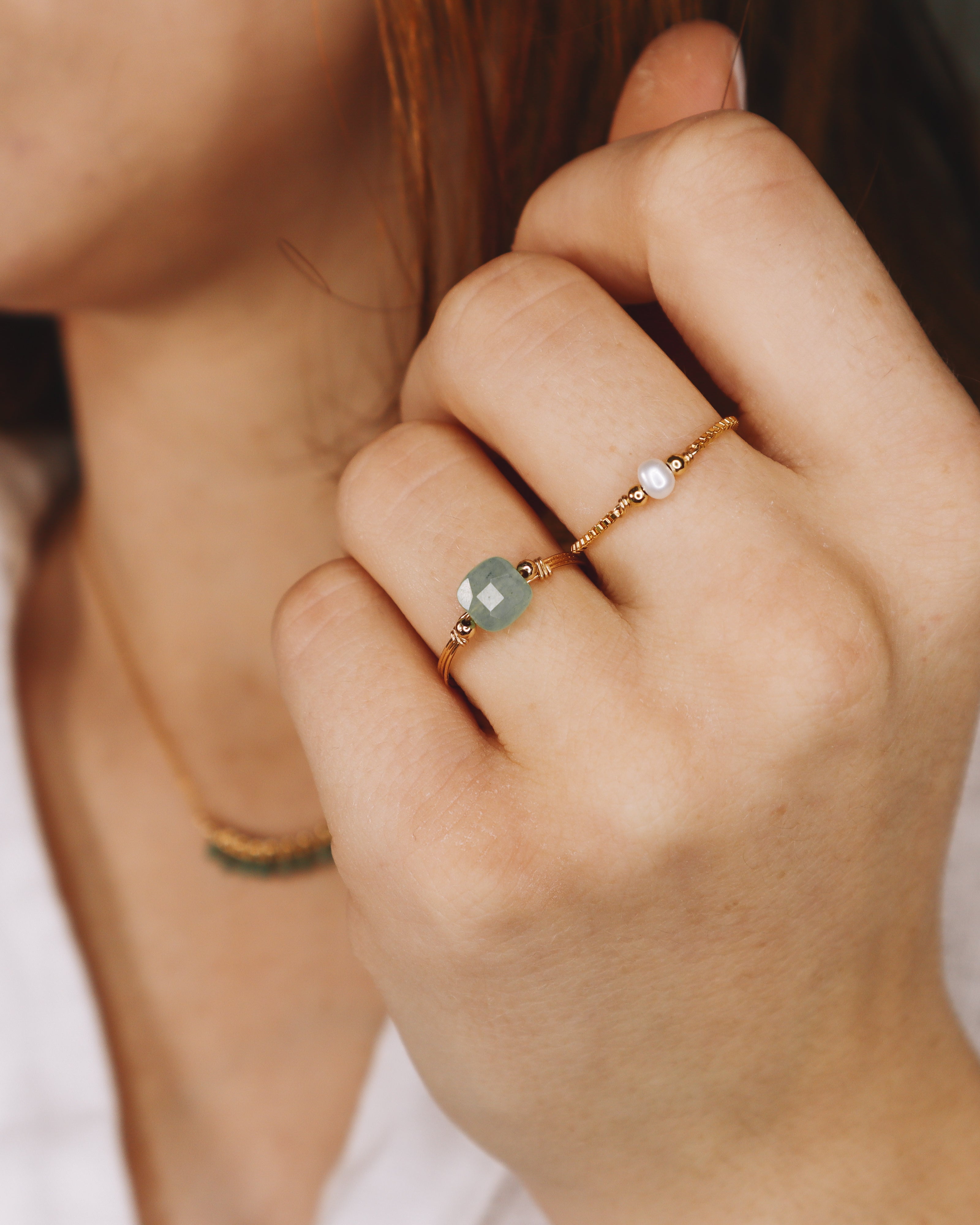 Elle blanc - Bague chainette perle de culture blanche or ou argent 