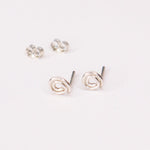 Olive - Boucles d'oreilles puces or ou argent 