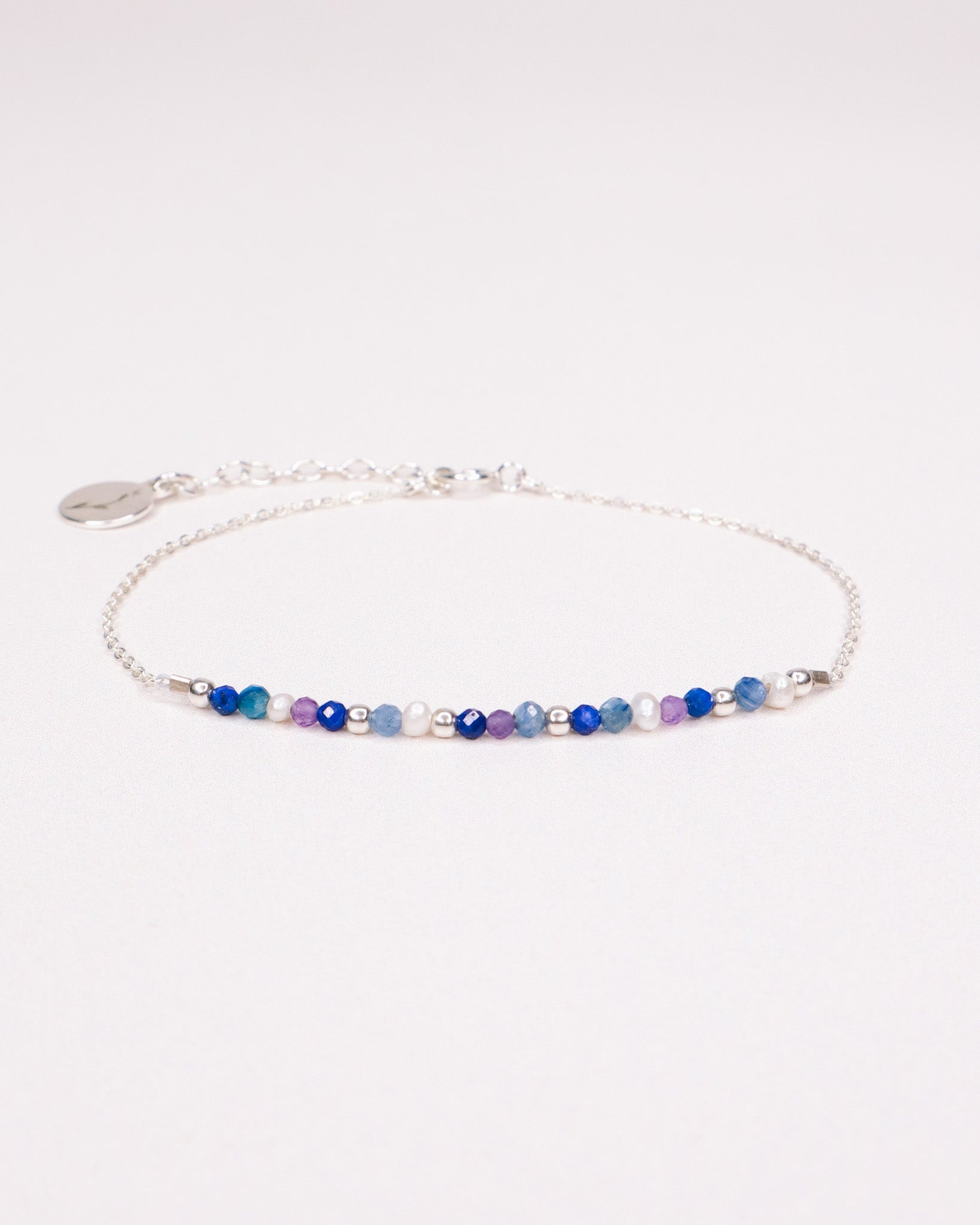 Céphée - bracelet chaine empierré lapis lazuli, améthyste et perle de culture or ou argent