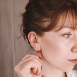 Argana - Boucles d'oreilles creoles personnalisables pierres precieuses de naissance or ou argent 