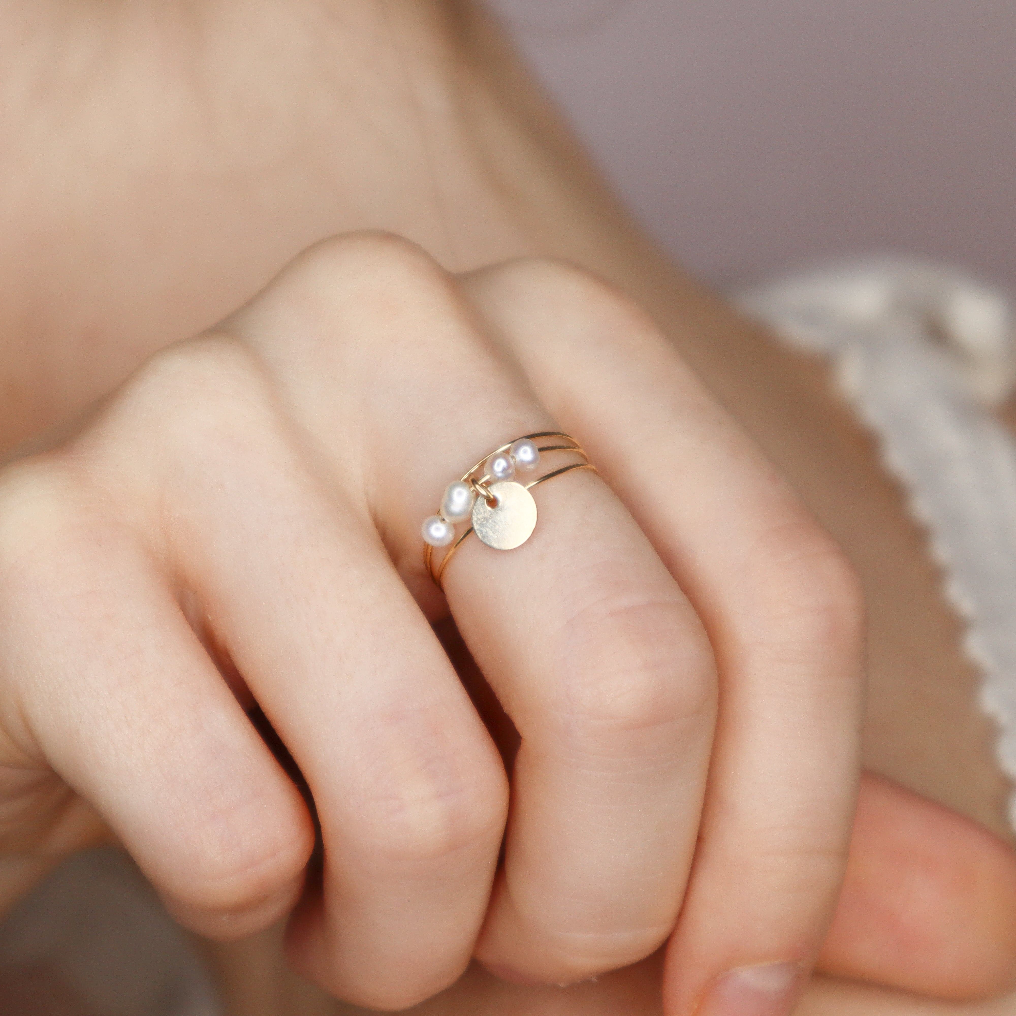 Rosa - Bague multirangs avec sequin mobile perle de culture blanche or ou argent 
